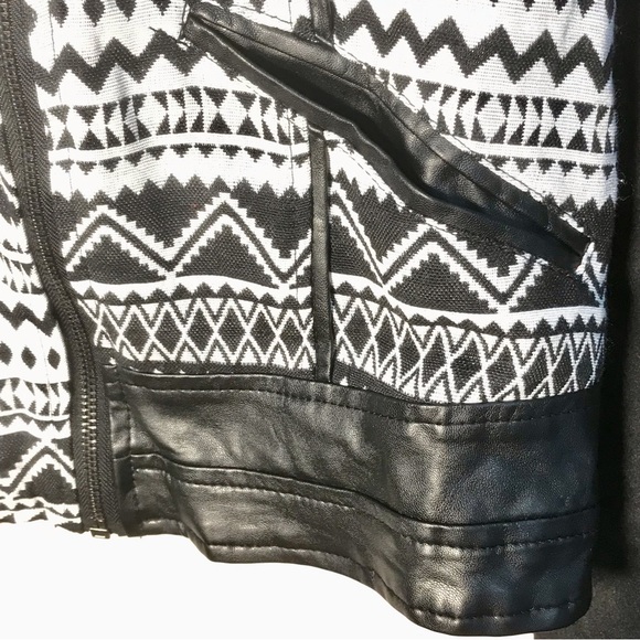 NWT jacket - Picture 2 of 7